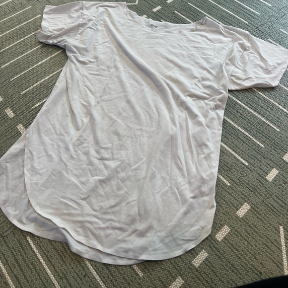 UNIQLO Small 5 TShirt Bundle - Picture 1 of 6